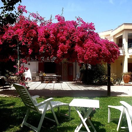 La Depandance Di Villa Rosa Locazioni Brevi Mondello Eksteriør billede