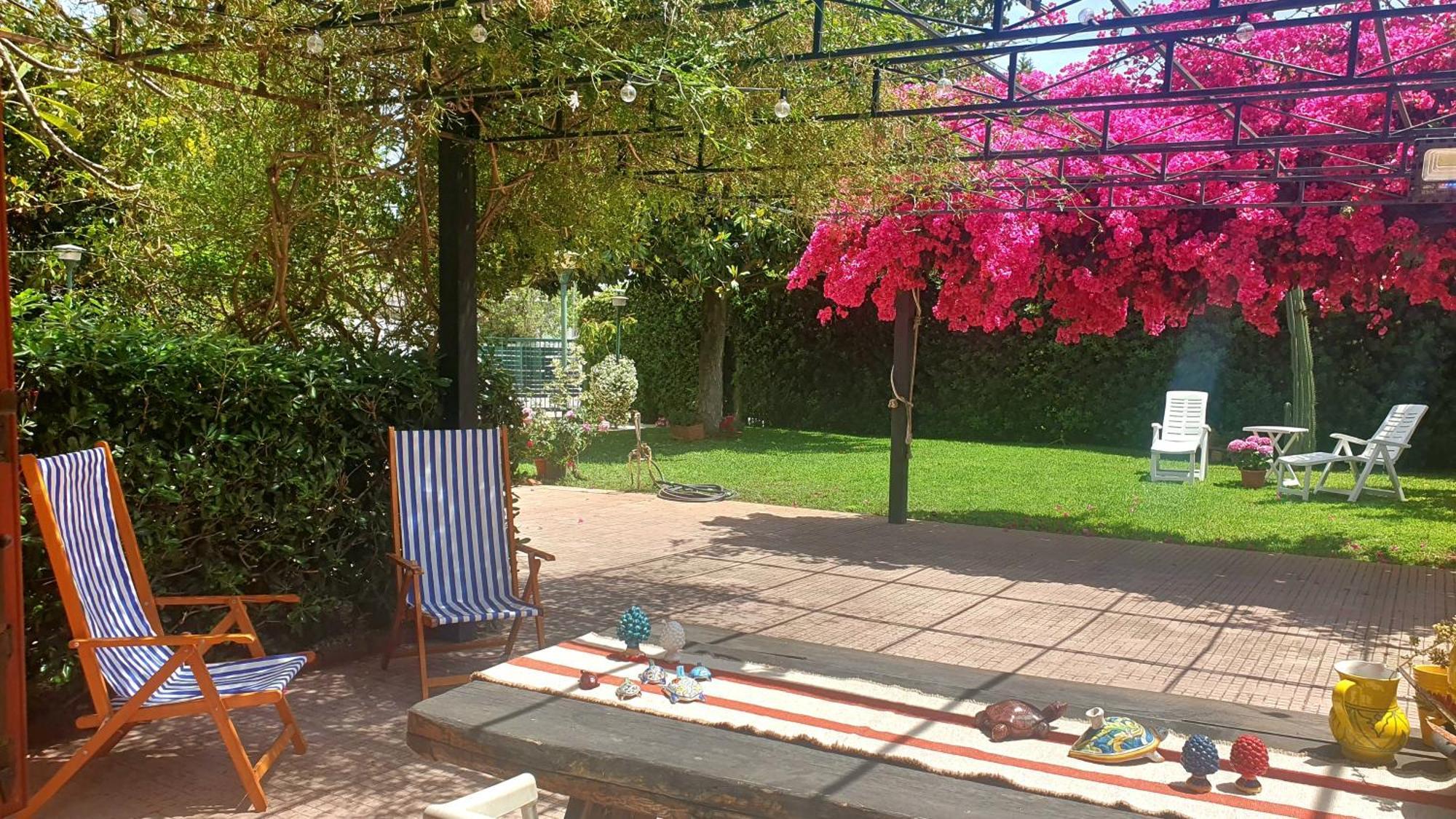 La Depandance Di Villa Rosa Locazioni Brevi Mondello Eksteriør billede